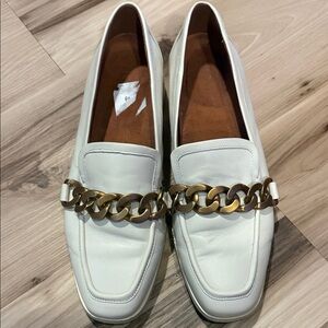 Vionic White Leather Chain-Trim Loafers